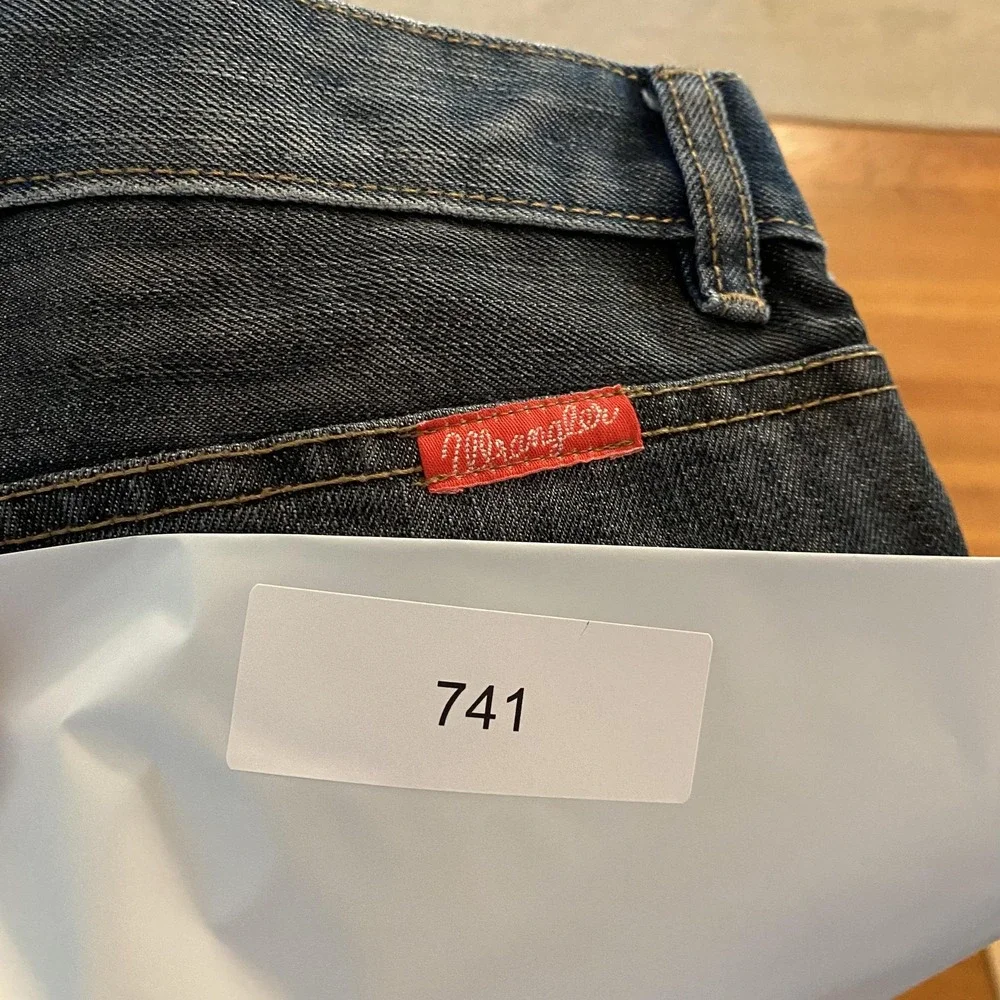 Wrangler Jeans Womens 12 Regular Dark Wash Stretch Denim Mid Rise Classic‎ Fit - Picture 14 of 14